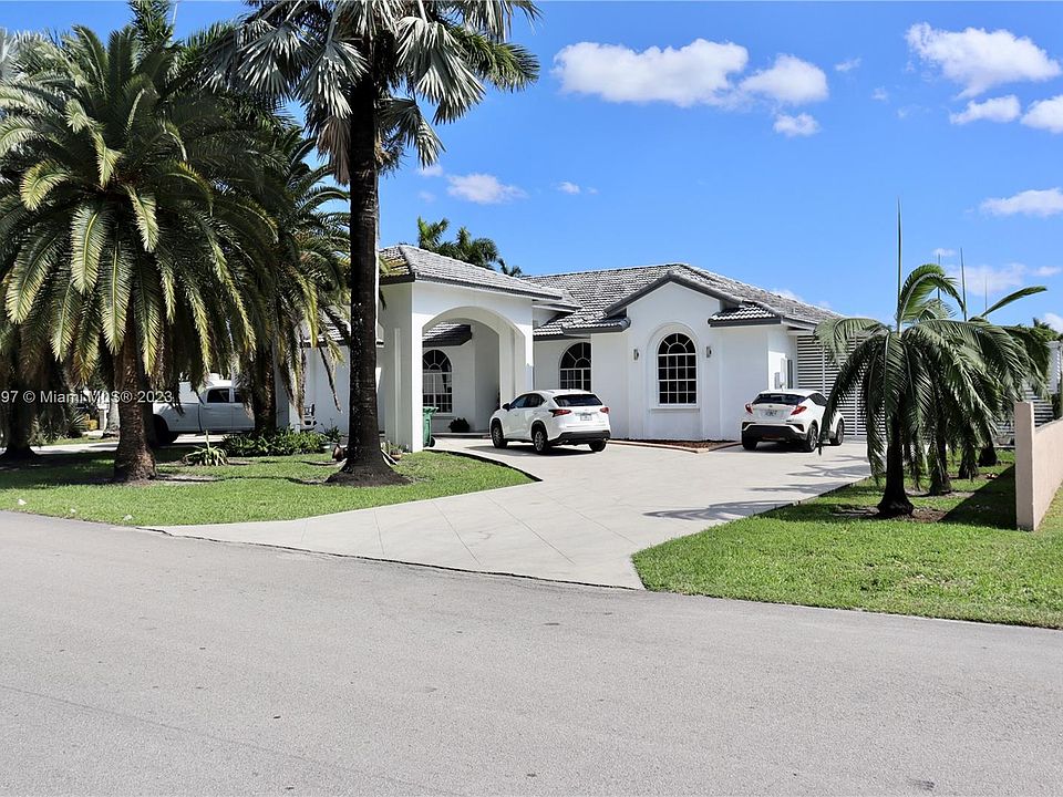 9912 NW 131st St, Hialeah Gardens, FL 33018 Zillow