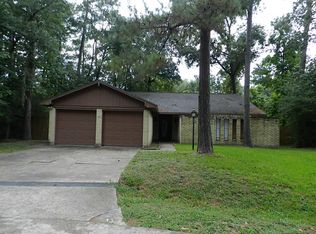 10 Deerfoot Ct, Spring, TX 77380