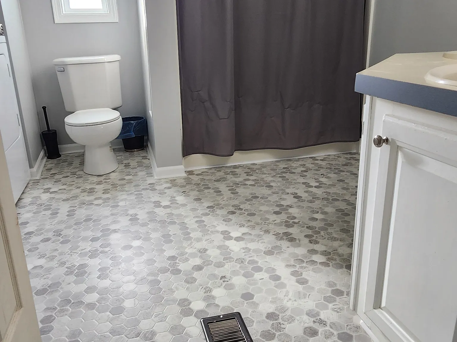 2 bed, 980 sqft, $1,375 — Photo 2