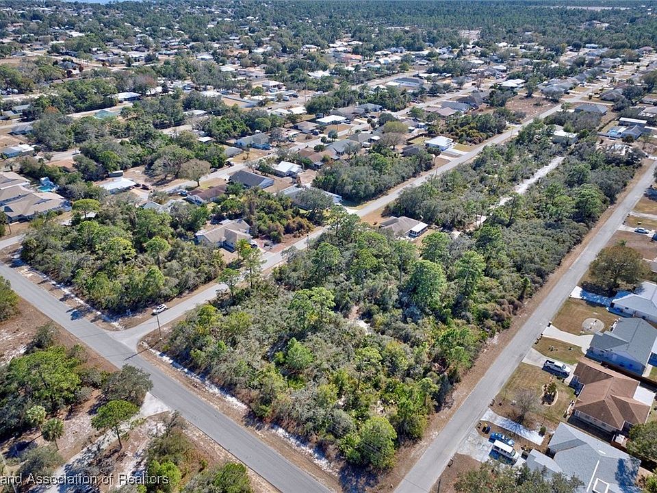 2nd image of 4006 Loquat Rd