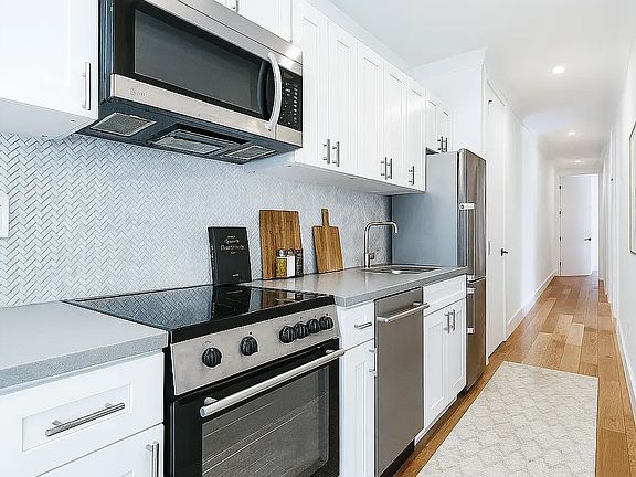 2nd image of 1286 1st Ave #4L