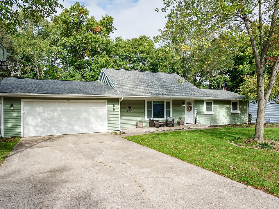 1943 Lake Breeze Dr, Holland, MI 49424 Zillow