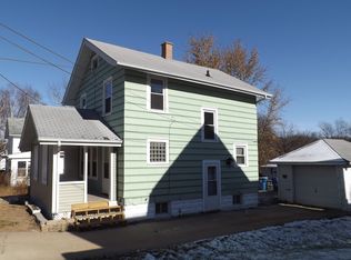 1110 Walnut Ave, Dixon, IL 61021