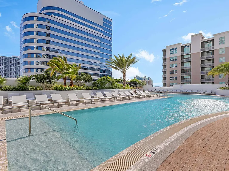 The Registry Las Olas — Photo 8