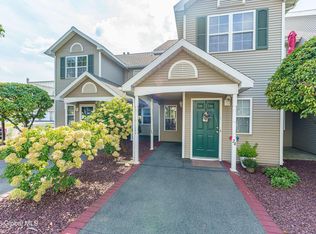 23 Coralberry Ct, Albany, NY 12203