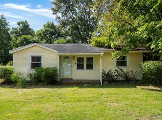 213 Pulford St, Howell, MI 48843