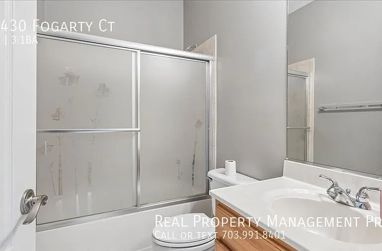 11430 Fogarty Ct — Photo 19