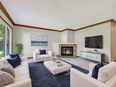 3551 Blue Jay Way APT 107, Eagan, MN, 55123