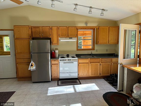 5th image of 28961 Kestrel Ave