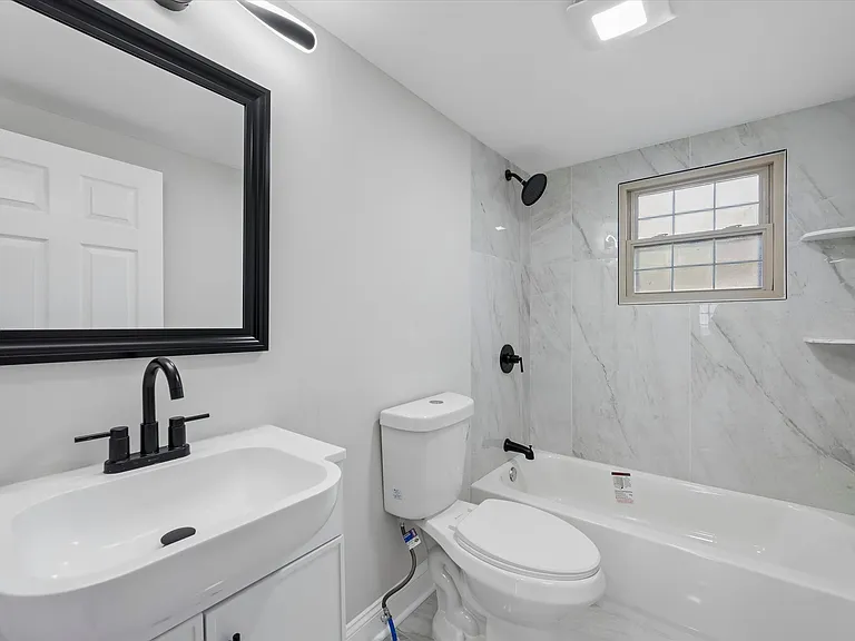 635 Stanton Christiana Rd — Photo 2