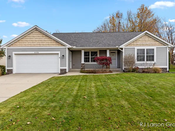 4178 Piute Dr SW, Grandville, MI 49418