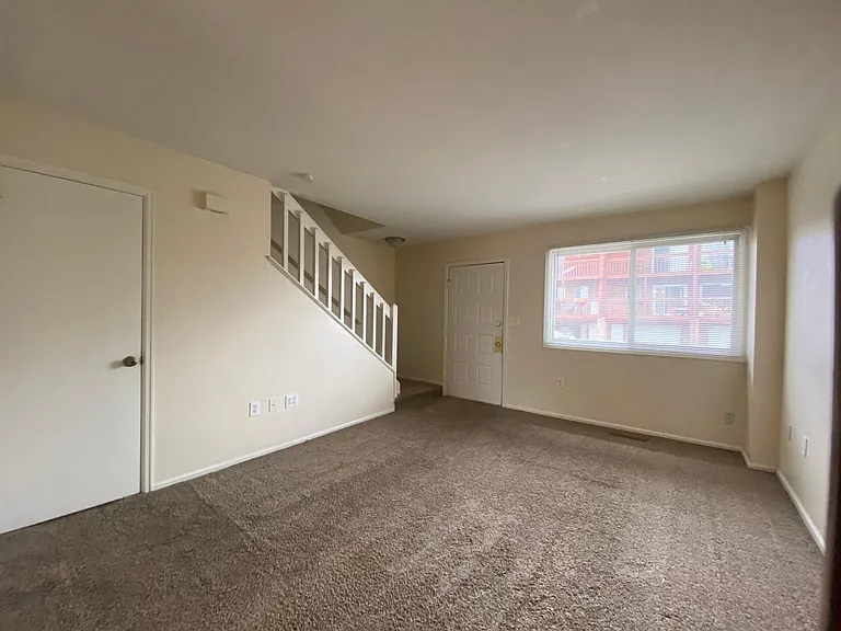 2151 E Bridge St #J-2 — Photo 6