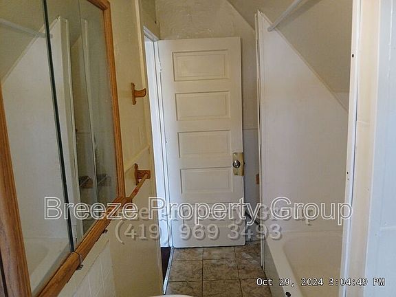 5th image of 244 Knower St
