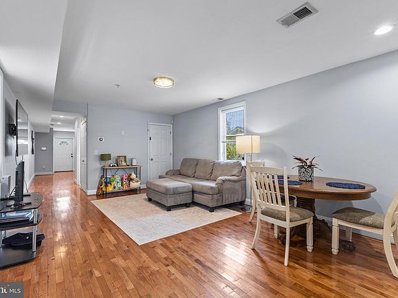 4th image of 5904 Crown St