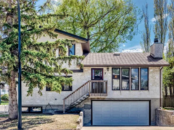 2 N Nichols Cres, Red Deer, AB T4P 1P6