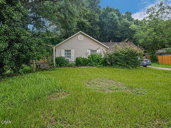 3rd image of 4855 Kensington Ln