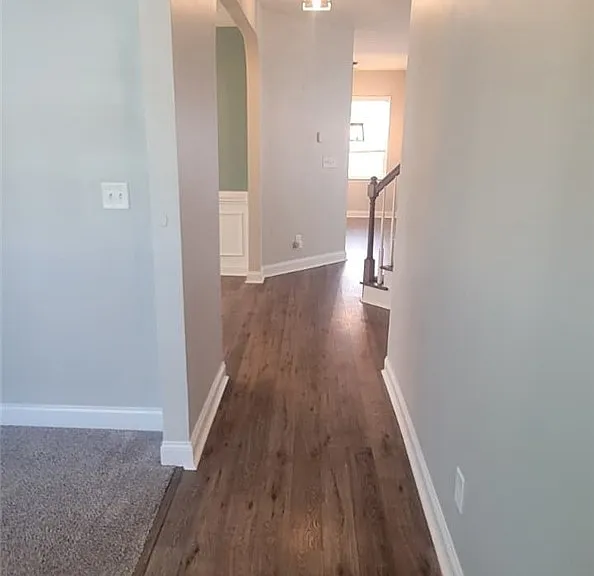 1728 Harrington Rd — Photo 4