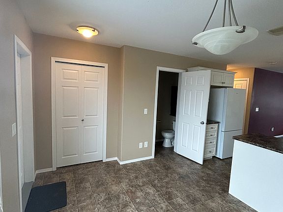 3rd image of 134 Keedwell St