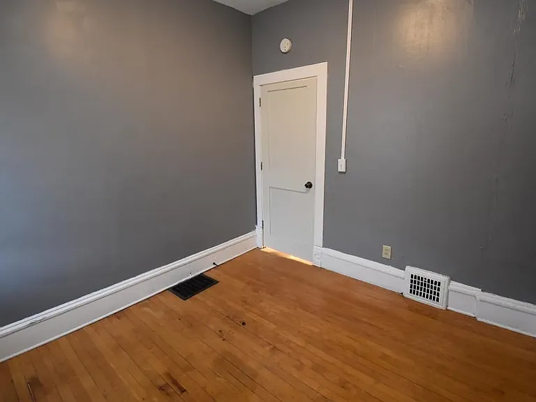 2411 Golden Valley Rd #2 — Photo 6