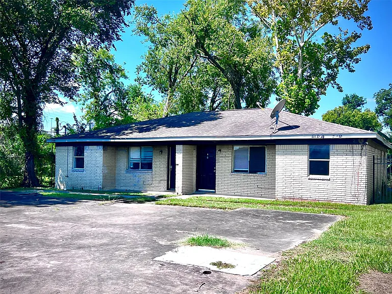 6802 Sayers St #A — Photo 31