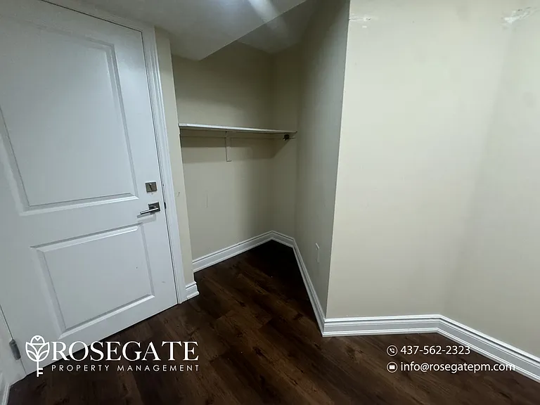 9 Fenchurch Dr #2 — Photo 11