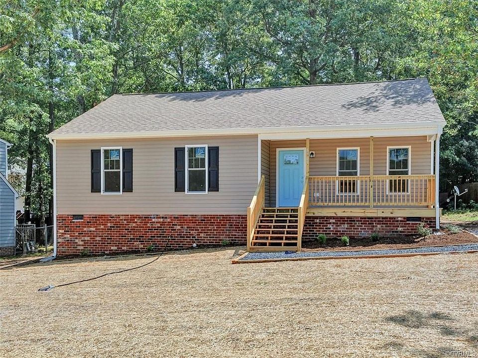 1st image of 8905 Playground Dr