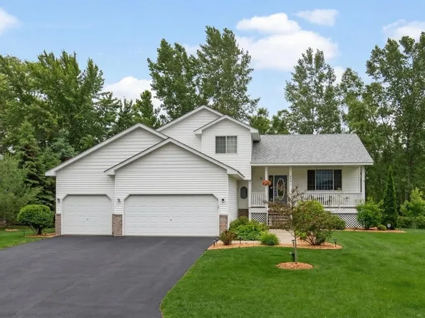 6141 151st St N, Hugo, MN 55038
