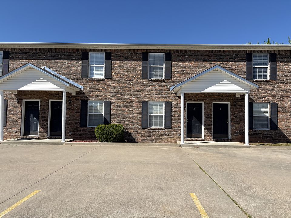 1st image of 501 Countryside Ln
