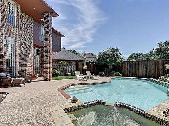 3rd image of 510 Beverly Dr