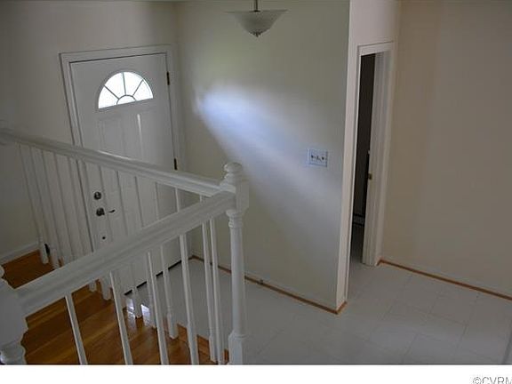 3rd image of 8111 Langley Dr