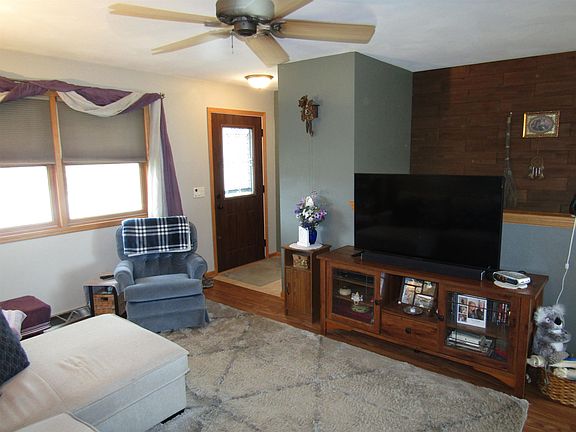 5th image of 3502 Tennyson Dr