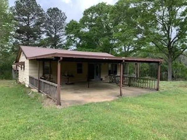 285 Sullivan Rd N, Mount Olive, MS 39119