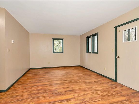 2nd image of 6355 Stoney Brook Rd