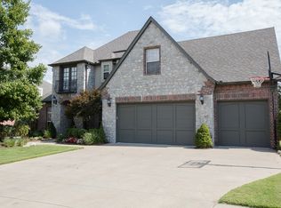 8758 E 105th Pl, Tulsa, OK 74133