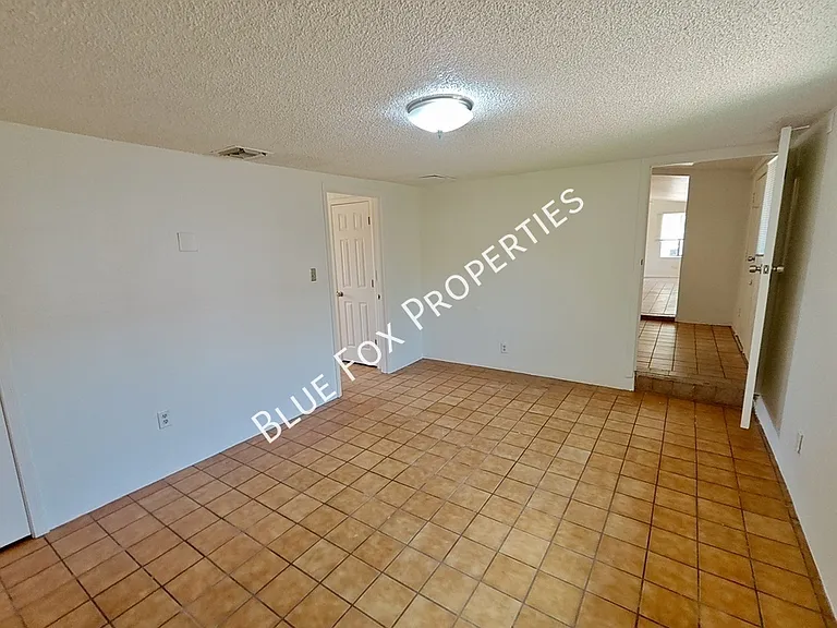 2749 N Geronimo Ave — Photo 30