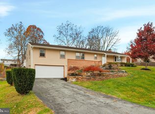 10007 York Dr, Ijamsville, MD 21754