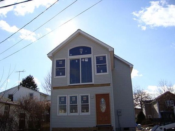 5th image of 53 Lawrence St