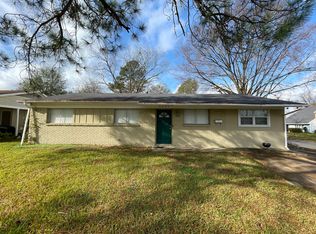 9402 Normandie Dr, Shreveport, LA 71118