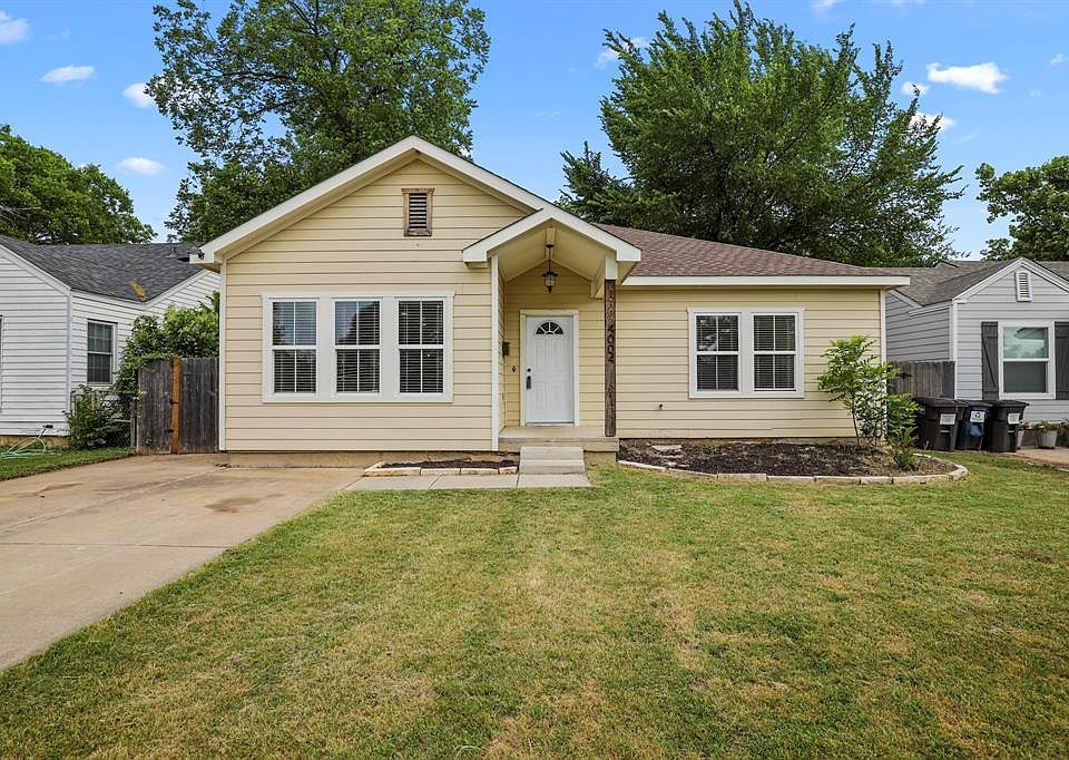 1st image of 4004 Calmont Ave