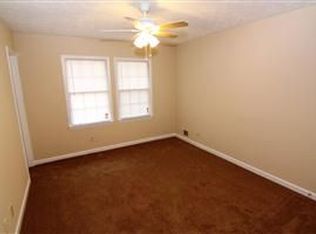90 Wagon Wheel Dr, Rex, GA 30273