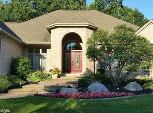 53840 Dominique Ct, Shelby Township, MI 48315