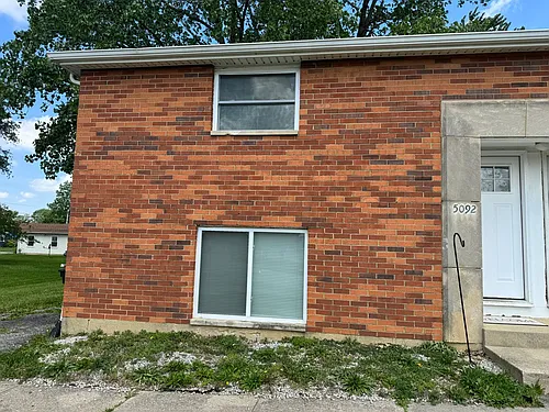 5090-5092 Beacon Hill Ct Photo 1