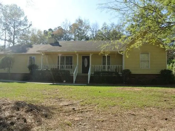 112 Spruce Pine Dr, Thomasville, GA 31757