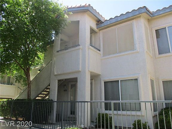 2nd image of 3128 Tarpon Dr Unit 203