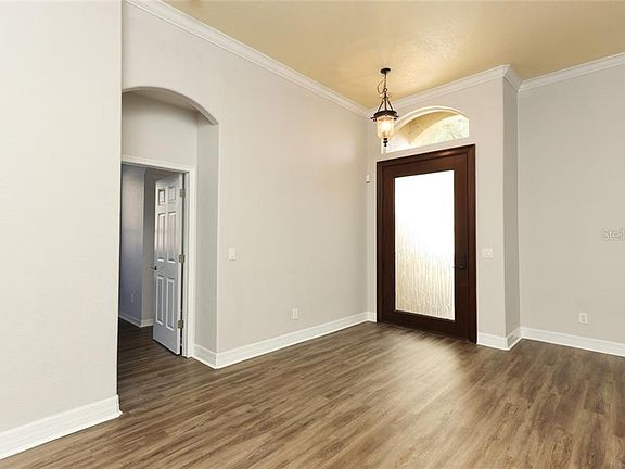 4th image of 12508 Leatherleaf Dr