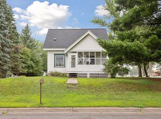 2371 14th Ave E, North Saint Paul, MN 55109