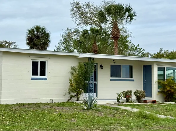 2193 Ednor St, Pt Charlotte, FL 33952