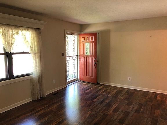 4th image of 514 Paradise St