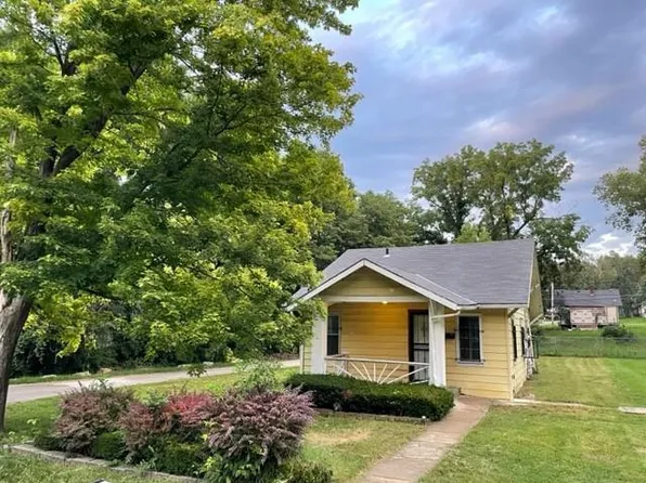 5817 Bellefontaine Ave, Kansas City, MO 64130
