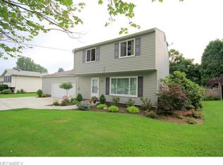 1462 Summerset Dr, Mogadore, OH 44260